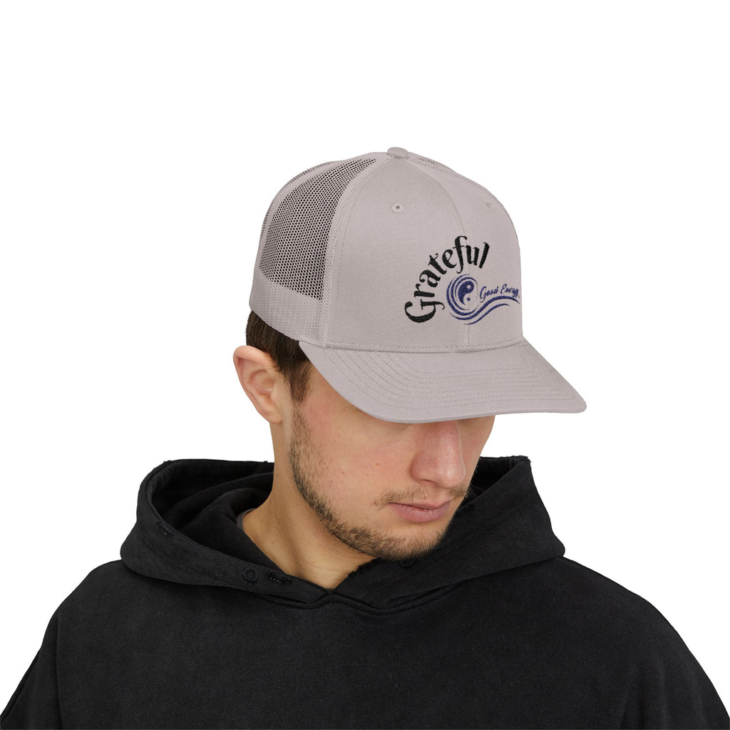"Grateful" Good Energy Snapback Trucker Cap – A powerful mindset gift for yourself and others